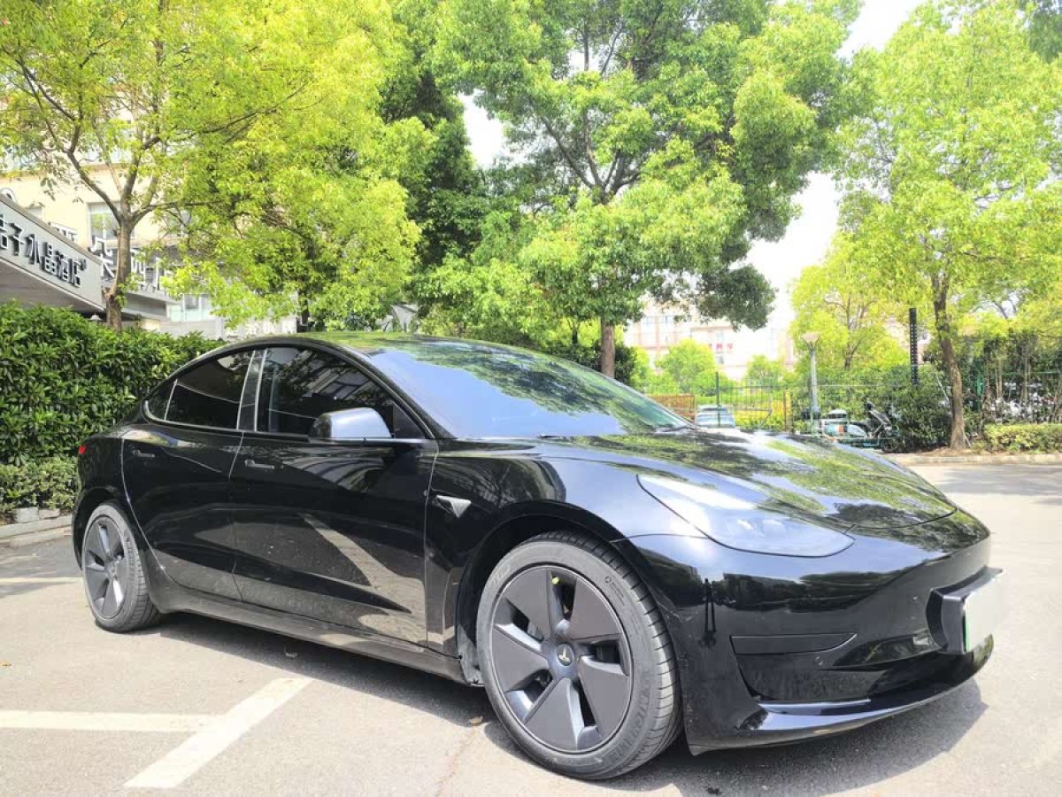 特斯拉 Model 3  2023款 煥新版 后輪驅(qū)動(dòng)圖片