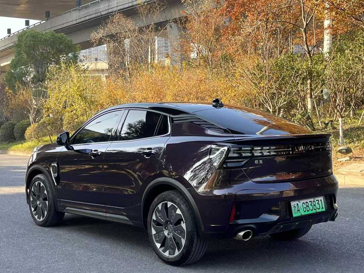 領(lǐng)克 領(lǐng)克05新能源  2021款 1.5TD PHEV HALO圖片