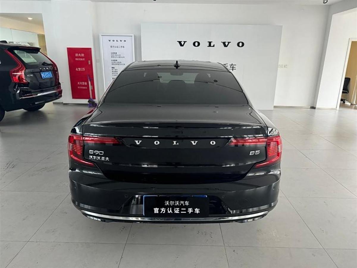 沃爾沃 S90  2024款 B5 智雅豪華版圖片