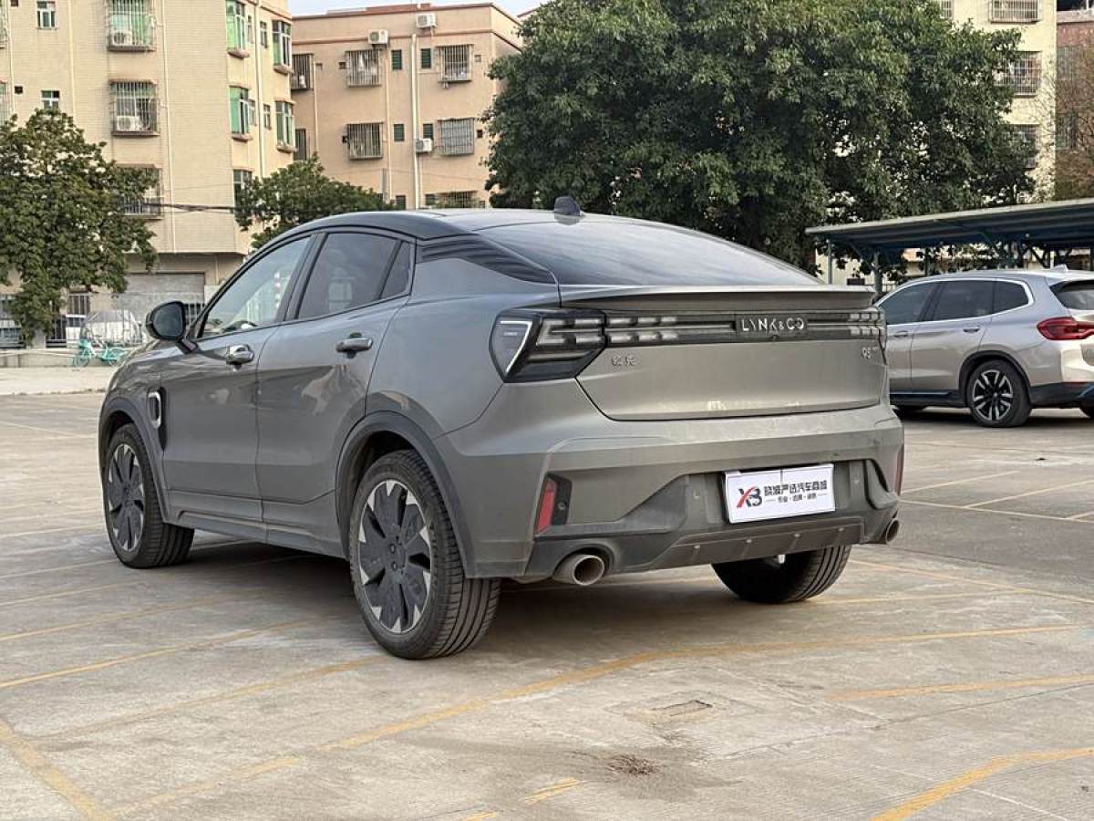 領(lǐng)克 領(lǐng)克05新能源  2021款 1.5TD PHEV HALO圖片