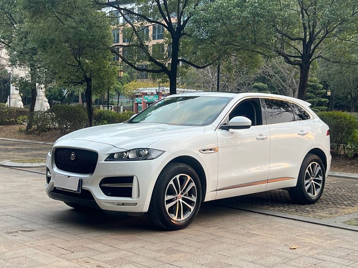 2018年1月捷豹 F-PACE  2018款 2.0T 四驅(qū)都市尊享版