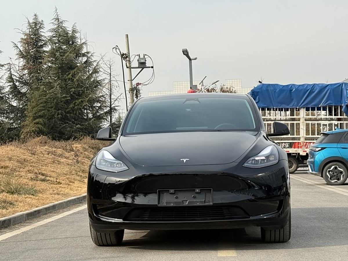 特斯拉 Model 3  2023款 煥新版 后輪驅(qū)動(dòng)圖片