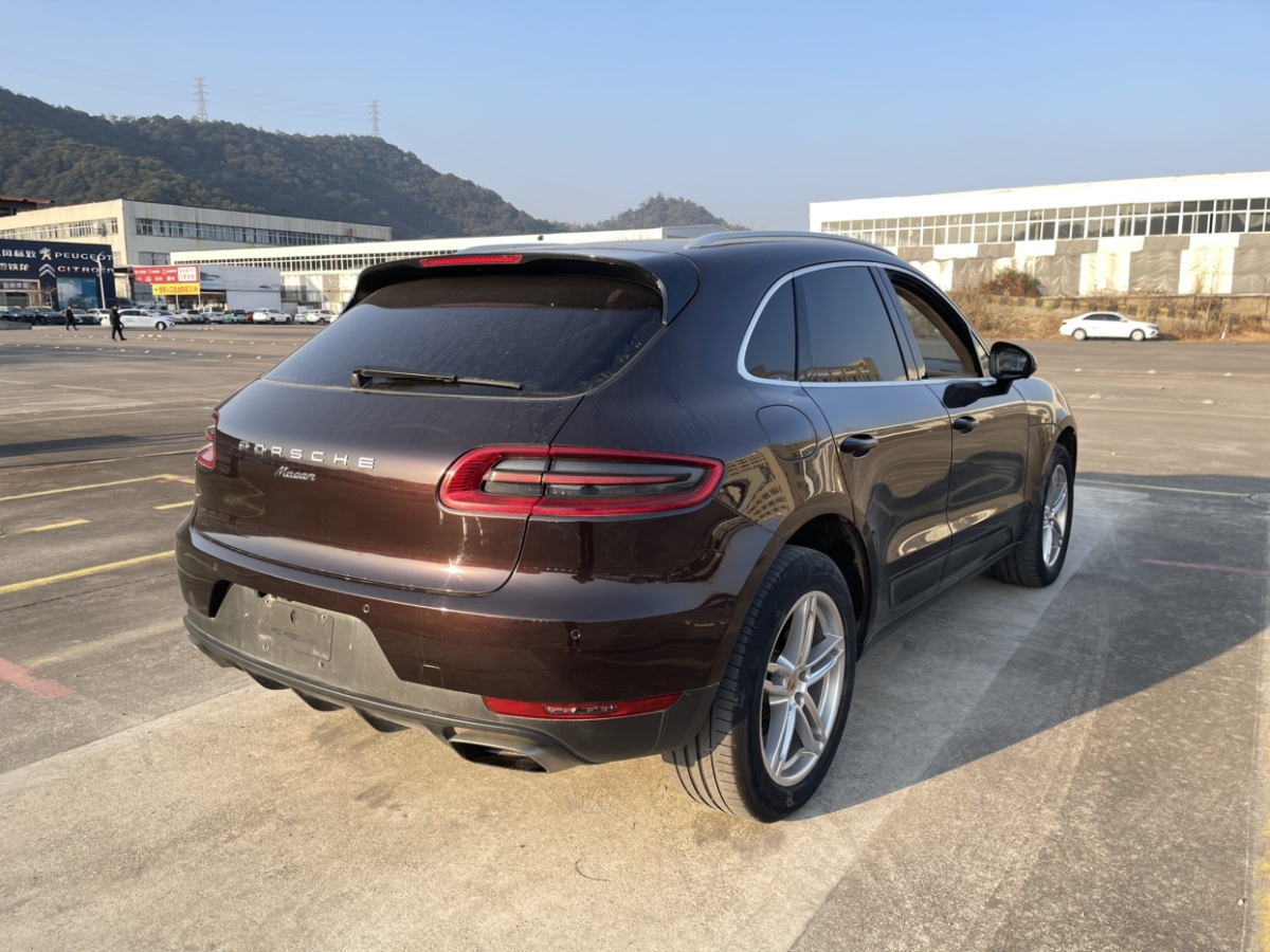 保時(shí)捷 Macan  2014款 Macan 2.0T圖片