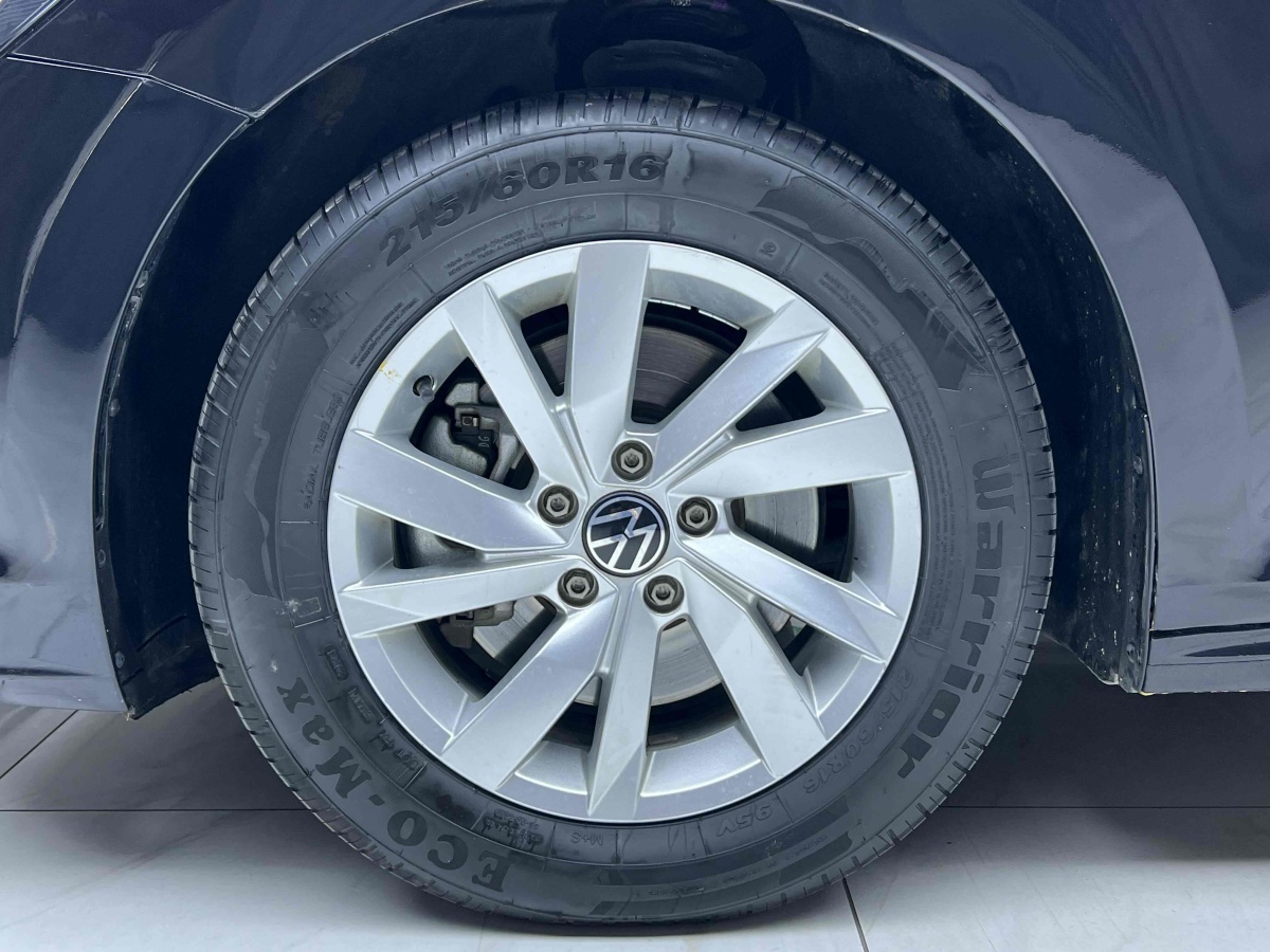 大眾 帕薩特  2022款 280TSI 商務(wù)版圖片