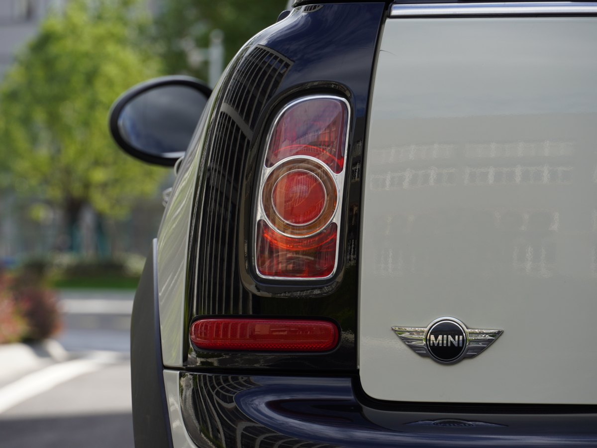 2015年1月MINI CLUBMAN  2011款 1.6L ONE