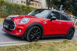 MINI MINI 1.5T COOPER 藝術(shù)家 五門版