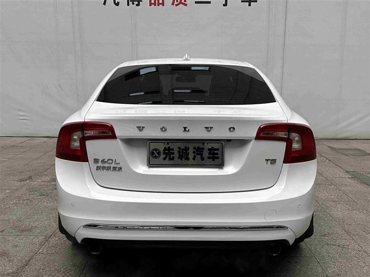 沃爾沃 S60  2016款 L 2.0T T4 智遠(yuǎn)版圖片