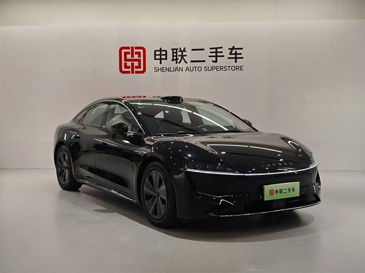 智界汽車 智界S7  2024款 Max 后驅(qū)長(zhǎng)航智駕版圖片