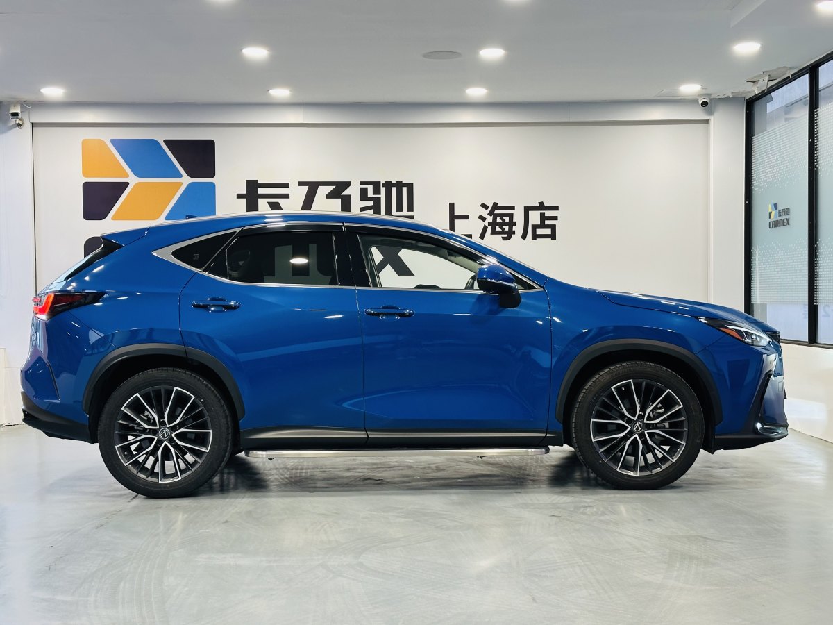 雷克薩斯 NX  2022款 350h 全驅(qū) 創(chuàng)領(lǐng)版圖片