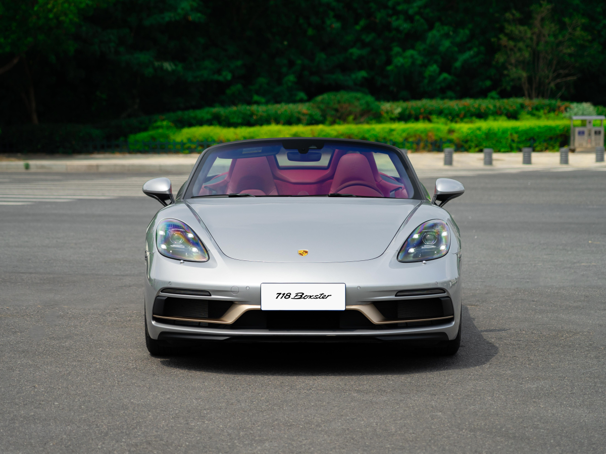 保時(shí)捷 718  2021款 Boxster 2.5T 25周年紀(jì)念版圖片