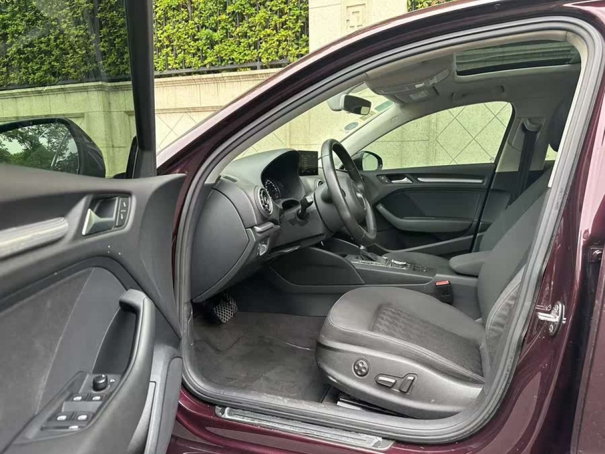 奧迪 奧迪A3  2016款 Limousine 35 TFSI 領(lǐng)英型圖片