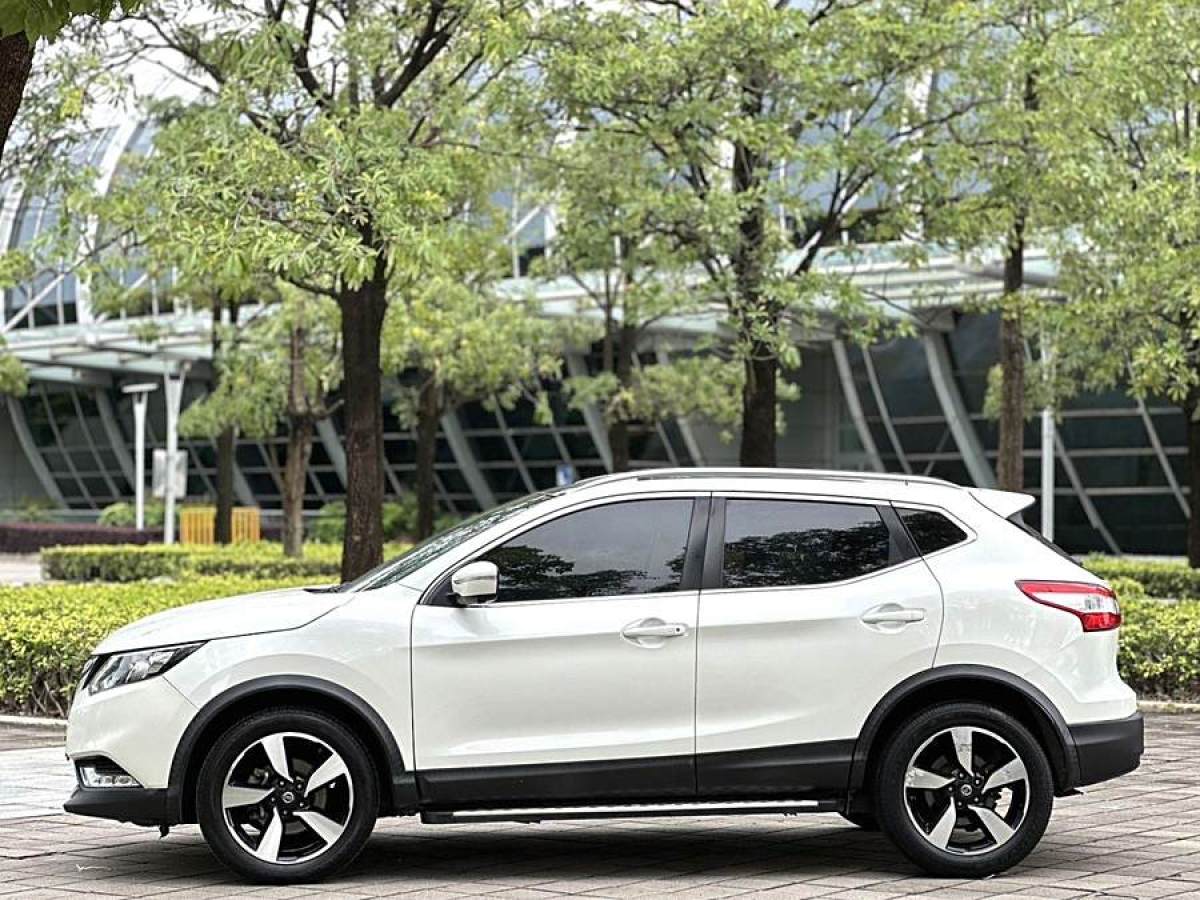 日產(chǎn) 逍客  2016款 2.0L CVT豪華版圖片