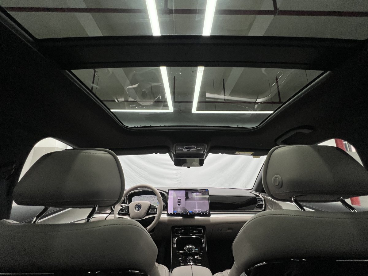 2024年11月比亞迪 漢  2025款 DM-i 125KM尊榮型