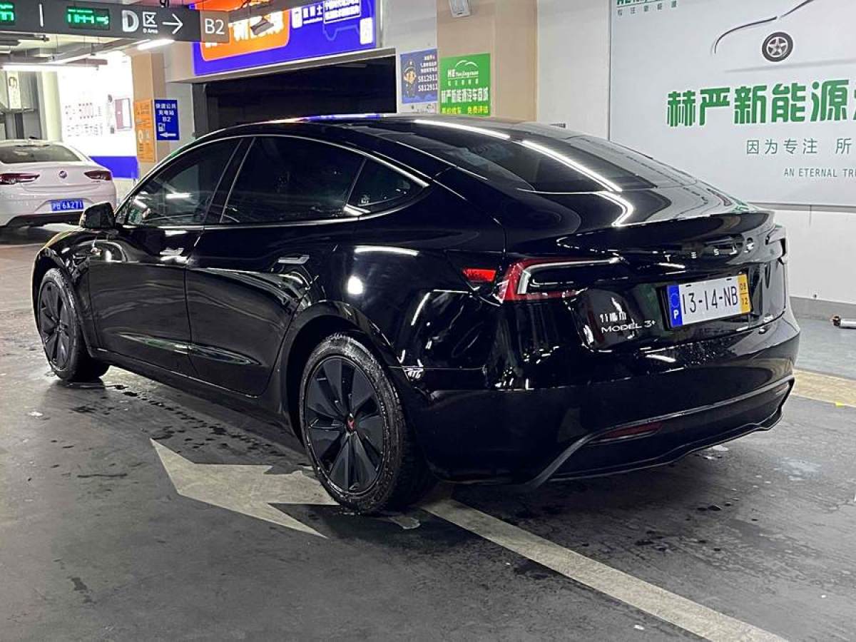 特斯拉 Model Y  2023款 后輪驅(qū)動版圖片