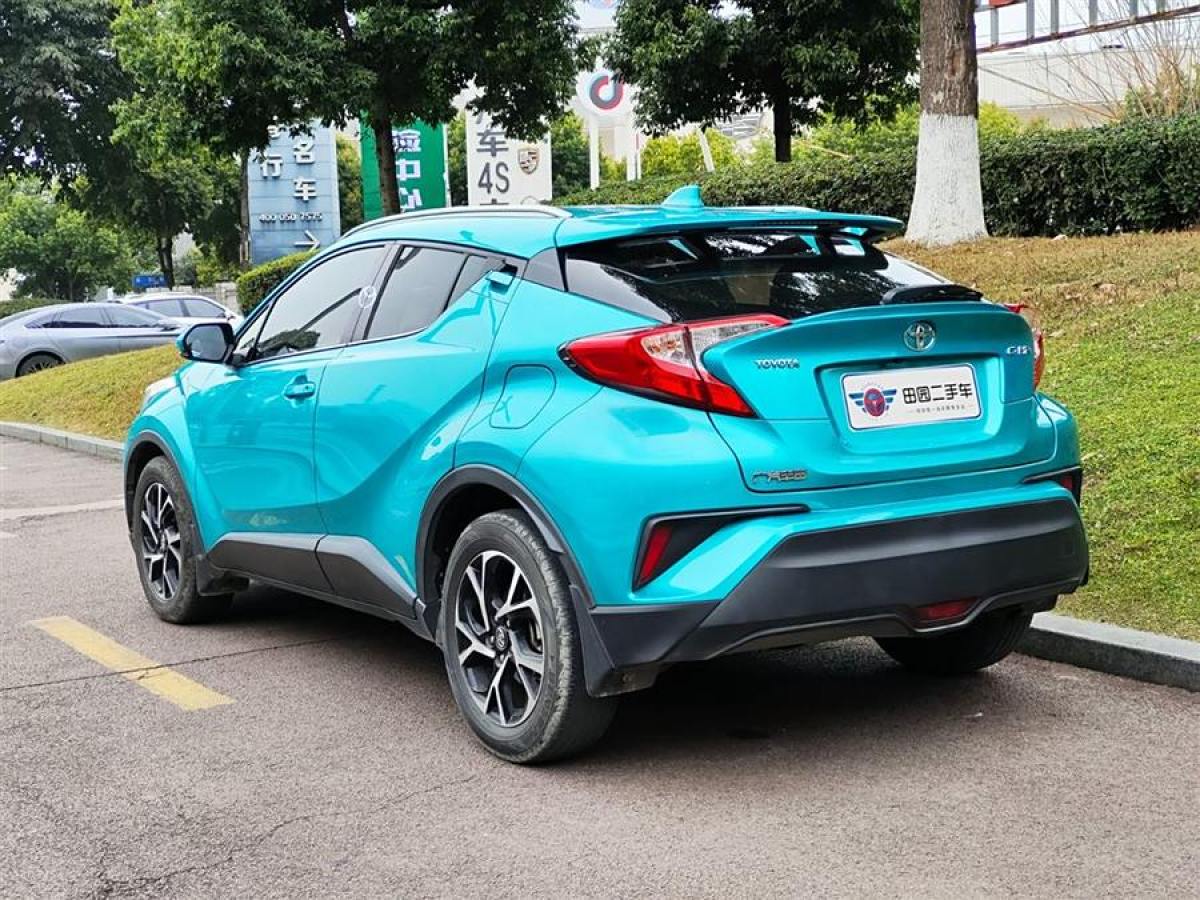 豐田 C-HR  2020款 2.0L 領(lǐng)先版圖片