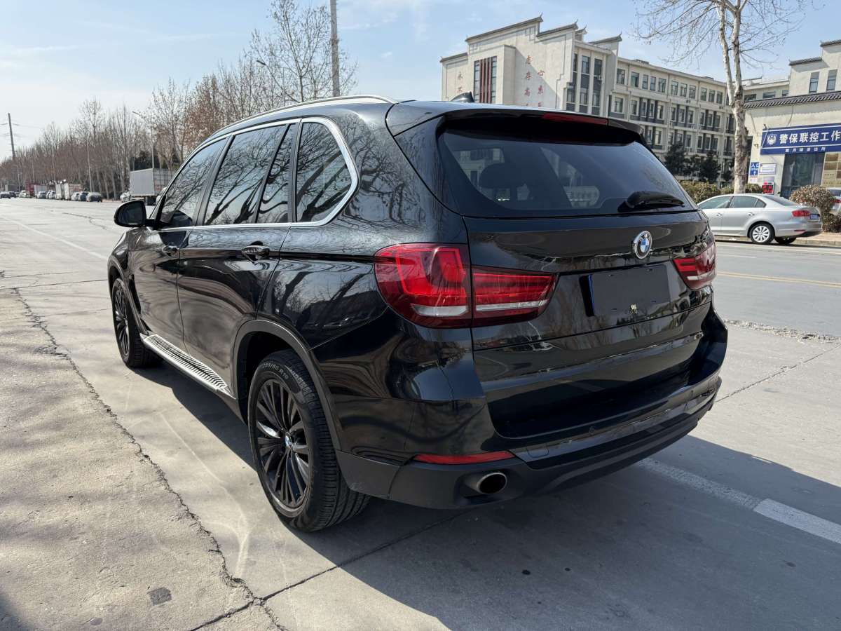 寶馬 寶馬X5  2014款 xDrive35i 領(lǐng)先型圖片