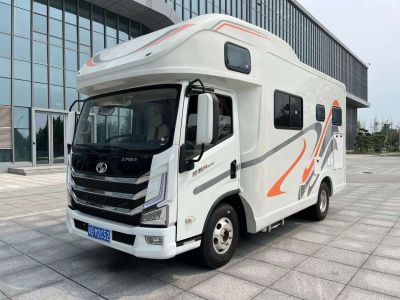 2023年1月 R汽车 飞凡R7 后驱屏霸版图片