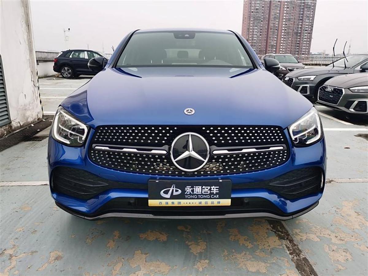 奔馳 奔馳GLC  2022款 改款 GLC 300 4MATIC 轎跑SUV圖片