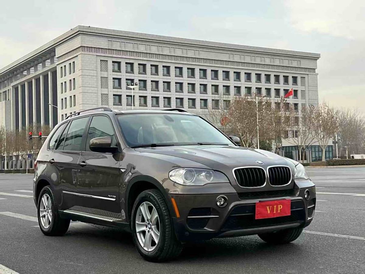 寶馬 寶馬X5  2013款 xDrive35i 領(lǐng)先型圖片