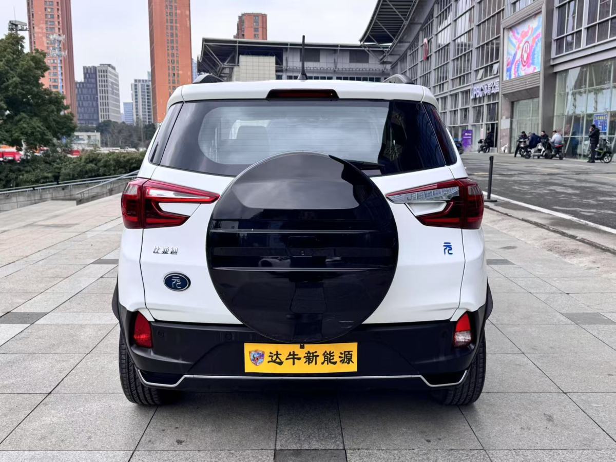 比亞迪 元新能源  2018款 EV360 智聯(lián)炫酷型圖片