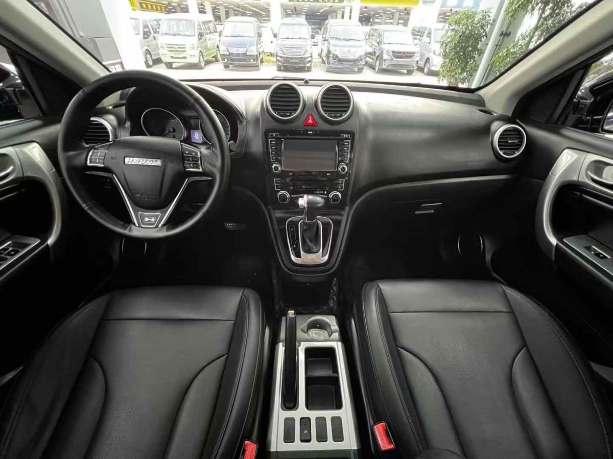 哈弗 H6  2016款 升級版 1.5T 自動兩驅(qū)精英型圖片