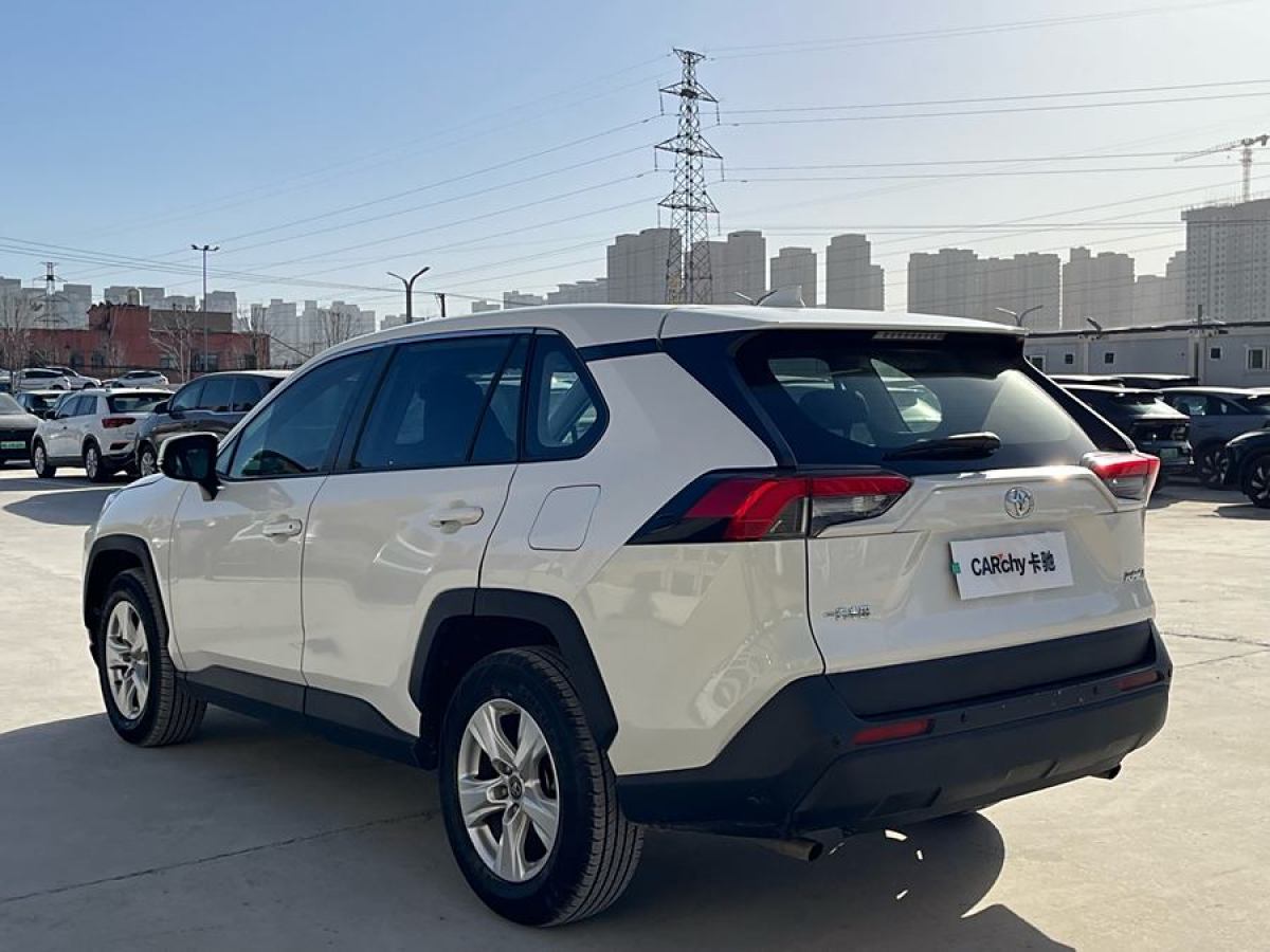 豐田 RAV4榮放  2020款 2.0L CVT兩驅風尚版圖片