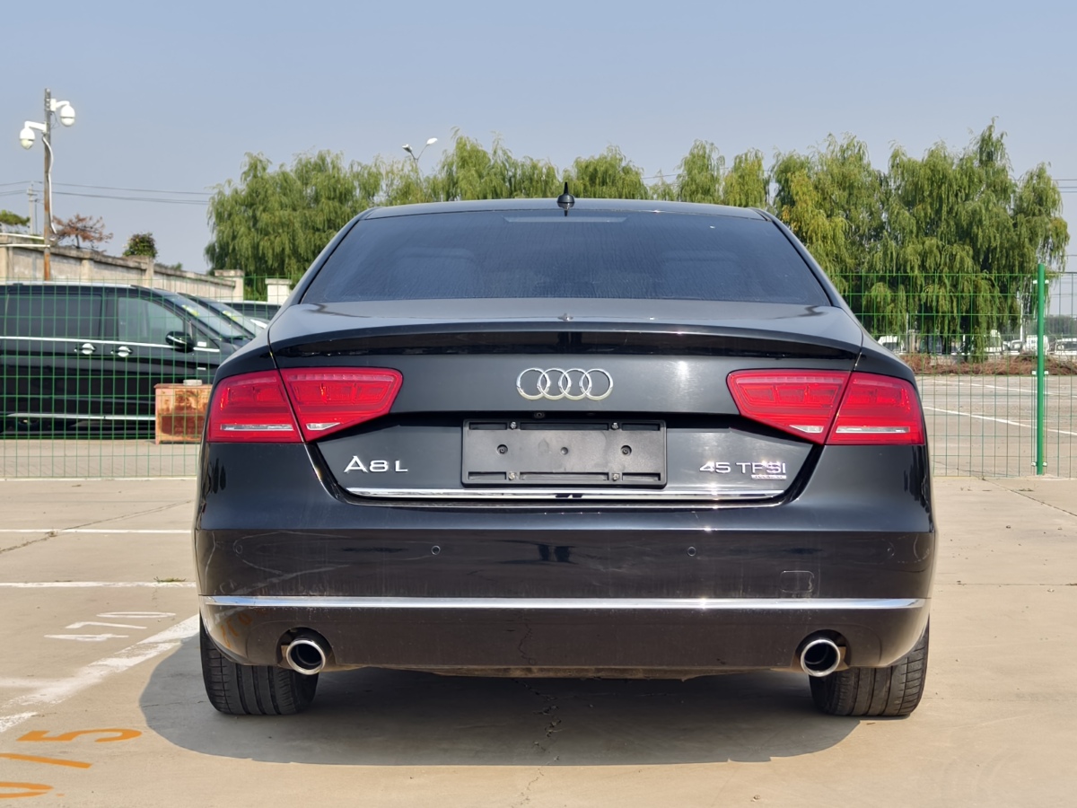 2013年5月奧迪 奧迪A8  2013款 A8L 45 TFSI quattro舒適型