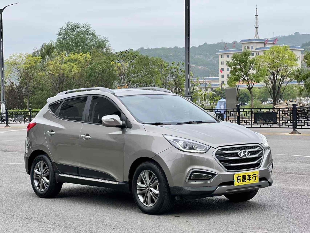 2014年1月現(xiàn)代 ix35  2013款 2.0L 自動兩驅(qū)智能型GLS 國IV