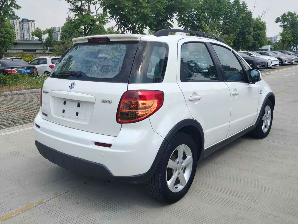 鈴木 天語(yǔ)  2009款 SX4 1.6L 精英型圖片