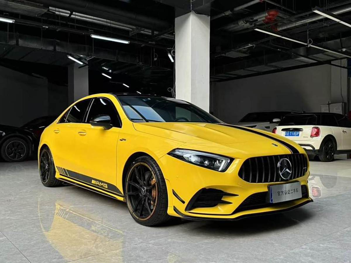 奔馳 奔馳A級AMG  2022款 AMG A 35 L 4MATIC 熾夜特別版圖片