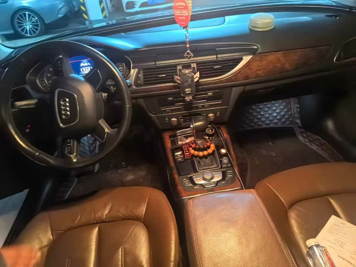 奧迪 奧迪A6L  2014款 A6L 2.8FSI 35FSI 豪華型圖片
