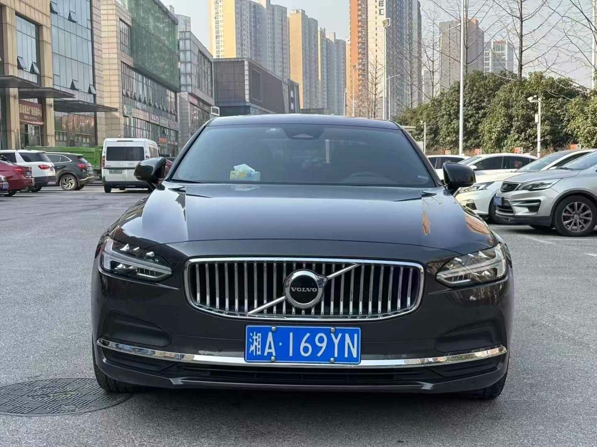 沃爾沃 S90  2022款 B5 智遠豪華版圖片