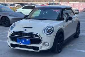 CLUBMAN MINI 2.0T COOPER S 經(jīng)典派