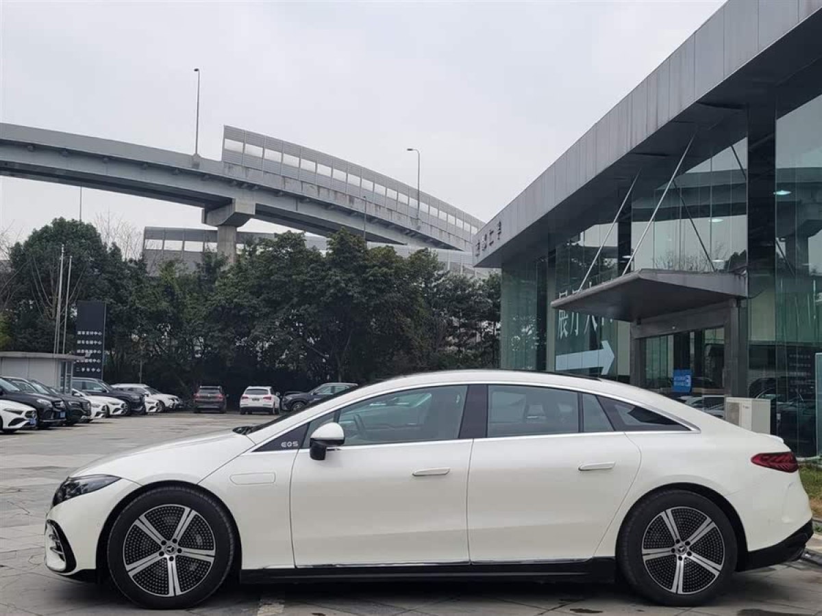 奔馳 奔馳EQS  2023款 450+ 豪華版圖片