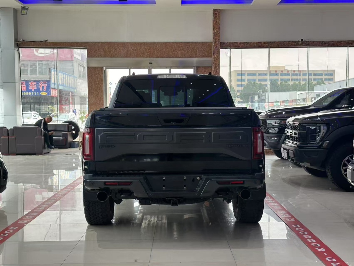 福特 F-150  2017款 F-150 SuperCrew 3.5T 375hp 四驅 5.5-ft King Ranch圖片