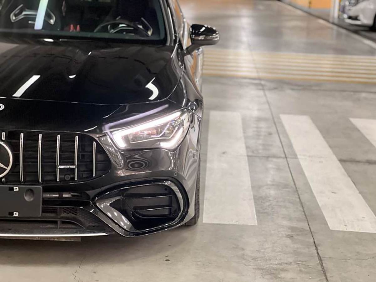 2021年4月奔馳 奔馳CLA級(jí)AMG  2021款 AMG CLA 45 4MATIC+