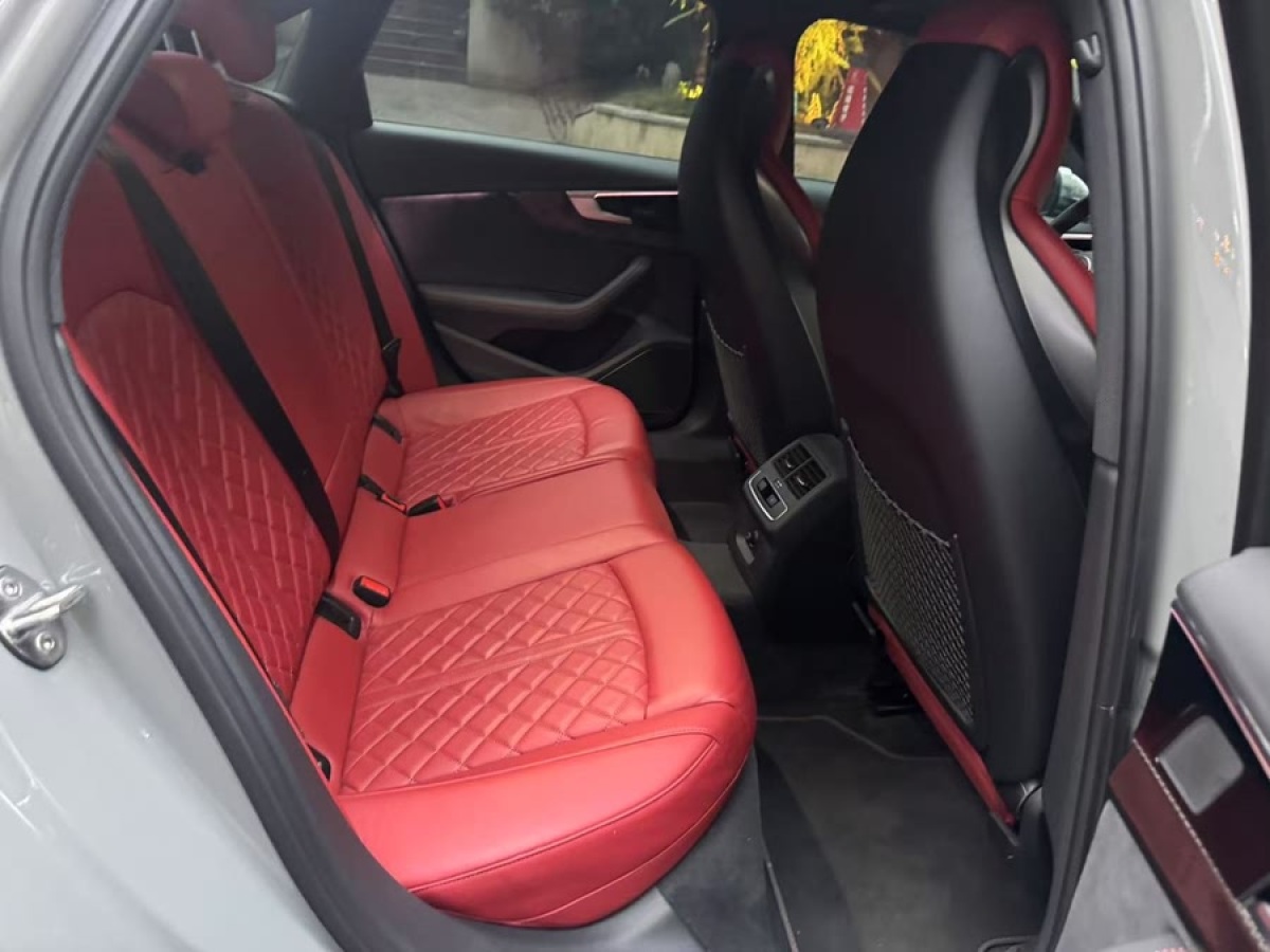 奧迪 奧迪S4  2023款 S4 3.0TFSI圖片