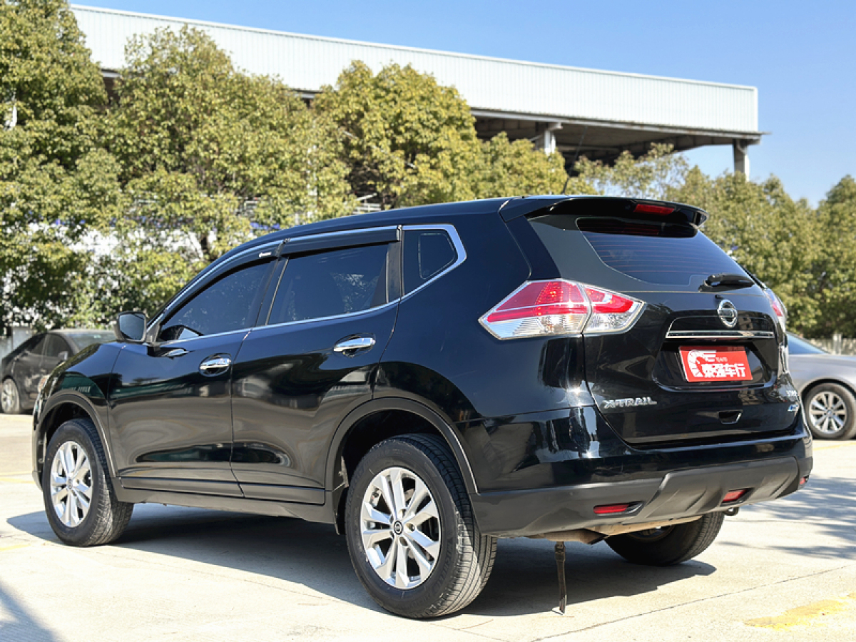 日產(chǎn) 奇駿  2015款 2.0L CVT舒適MAX版 2WD圖片