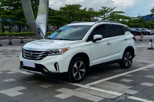 GS4 廣汽傳祺 235T 自動(dòng)兩驅(qū)豪華智聯(lián)版