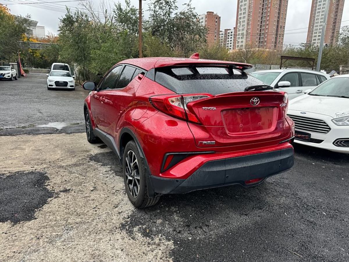 豐田 C-HR  2021款 2.0L 豪華版圖片