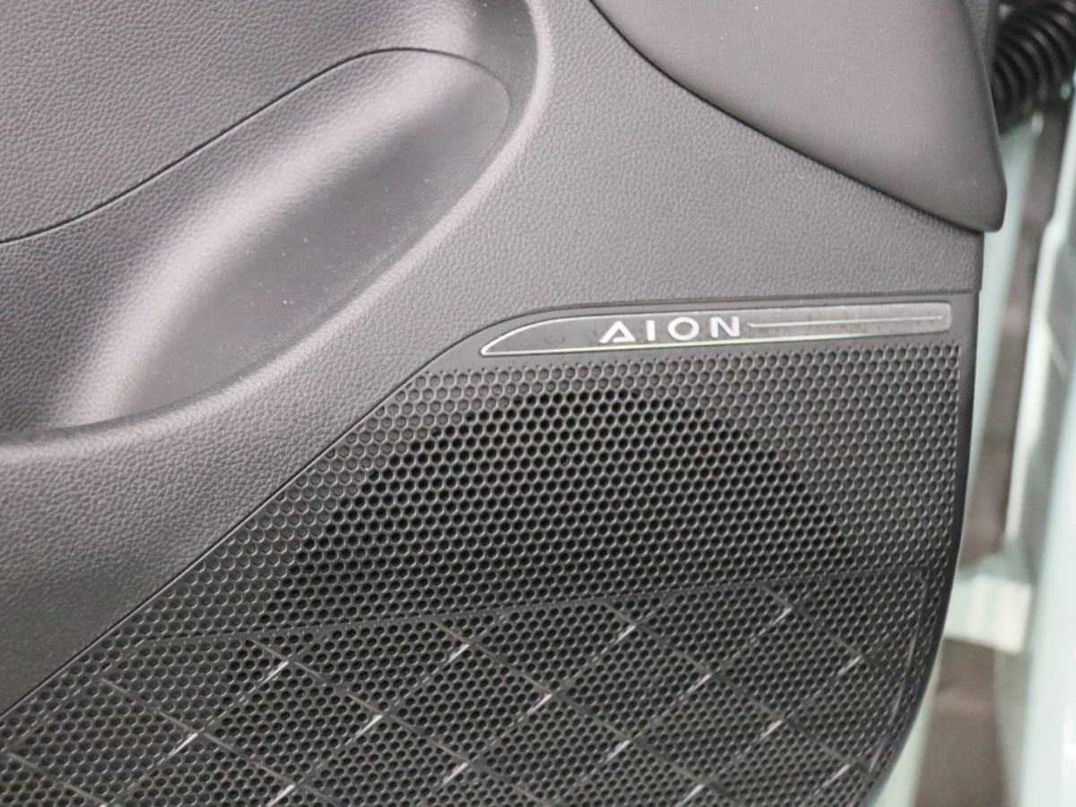 2022年3月埃安 AION V  2021款 PLUS 80 智享科技版