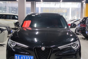 Stelvio 阿爾法·羅密歐 2.0T 200HP 豪華版