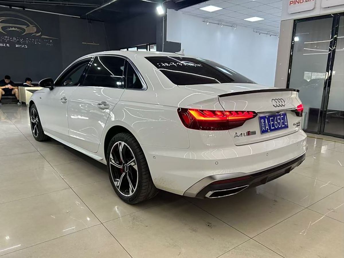 奧迪 奧迪A4L  2022款 40 TFSI 時(shí)尚動(dòng)感型圖片