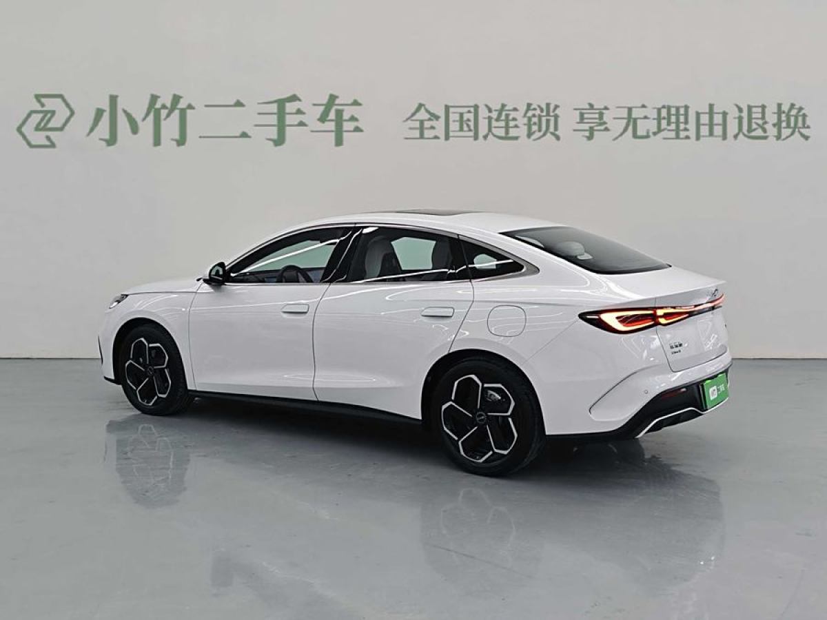 2024年6月比亞迪 海豹06 DM-i  2024款 DM-i 120KM旗艦型