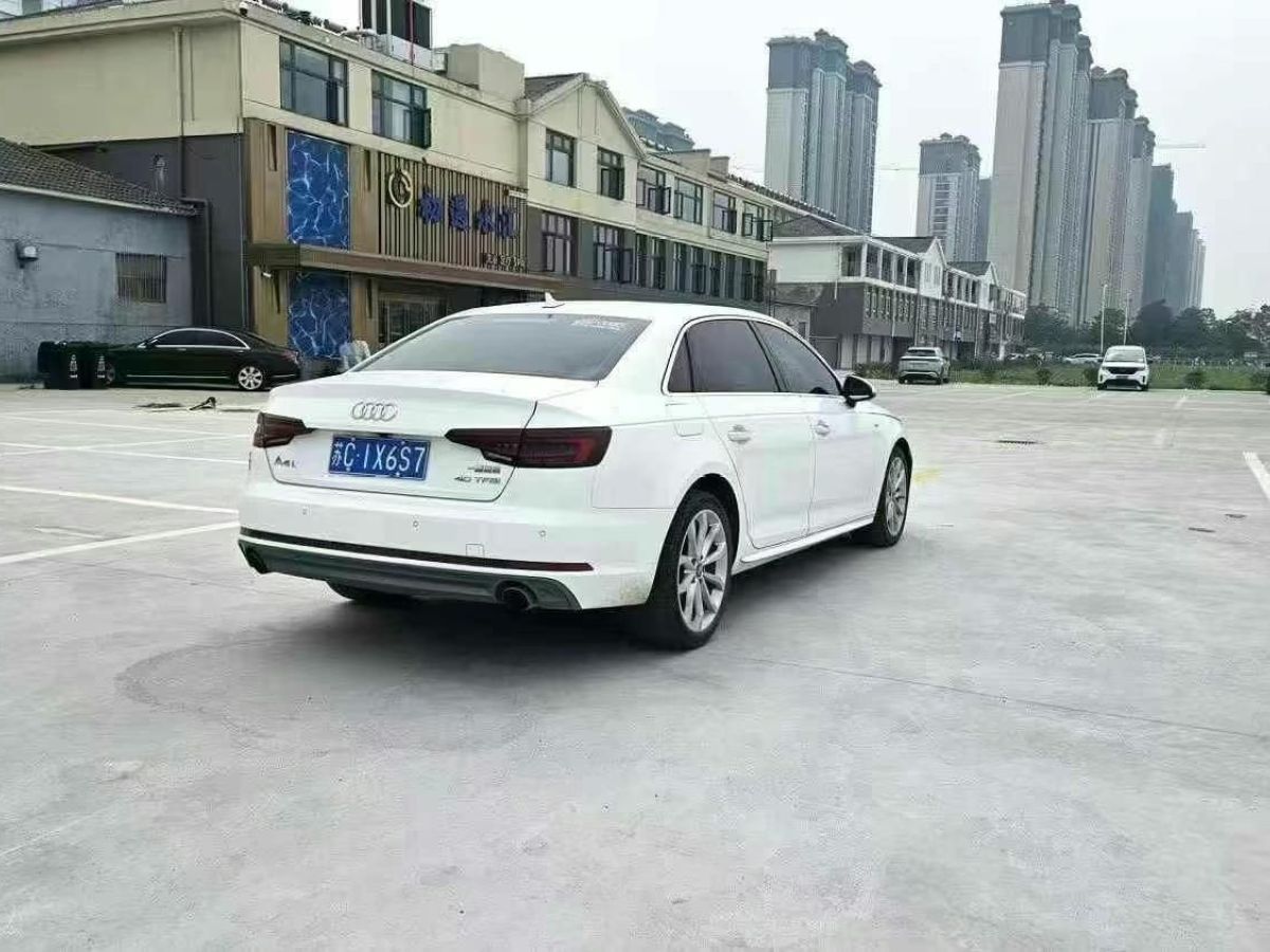 奧迪 奧迪A4L  2018款 30周年年型 30 TFSI 進取型圖片