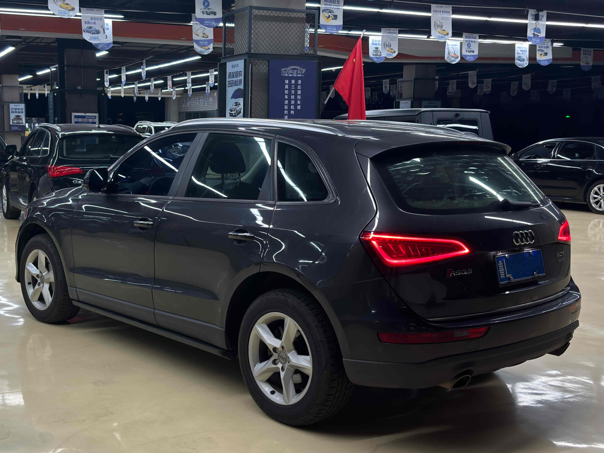 奧迪 奧迪Q5  2016款 Q5 Hybrid 2.0T FSI 美規(guī)版圖片