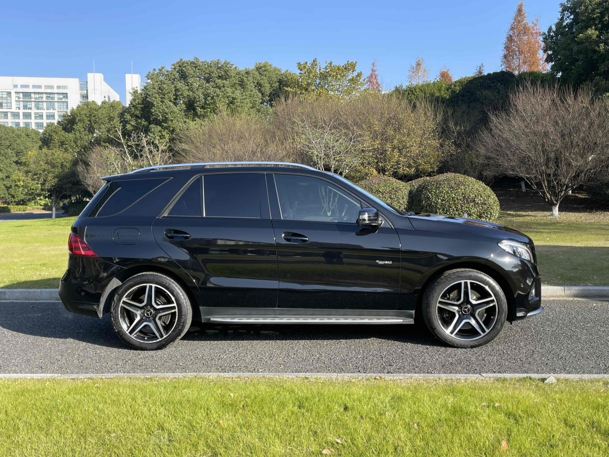 奔馳 奔馳GLE AMG  2017款 AMG GLE 43 4MATIC圖片