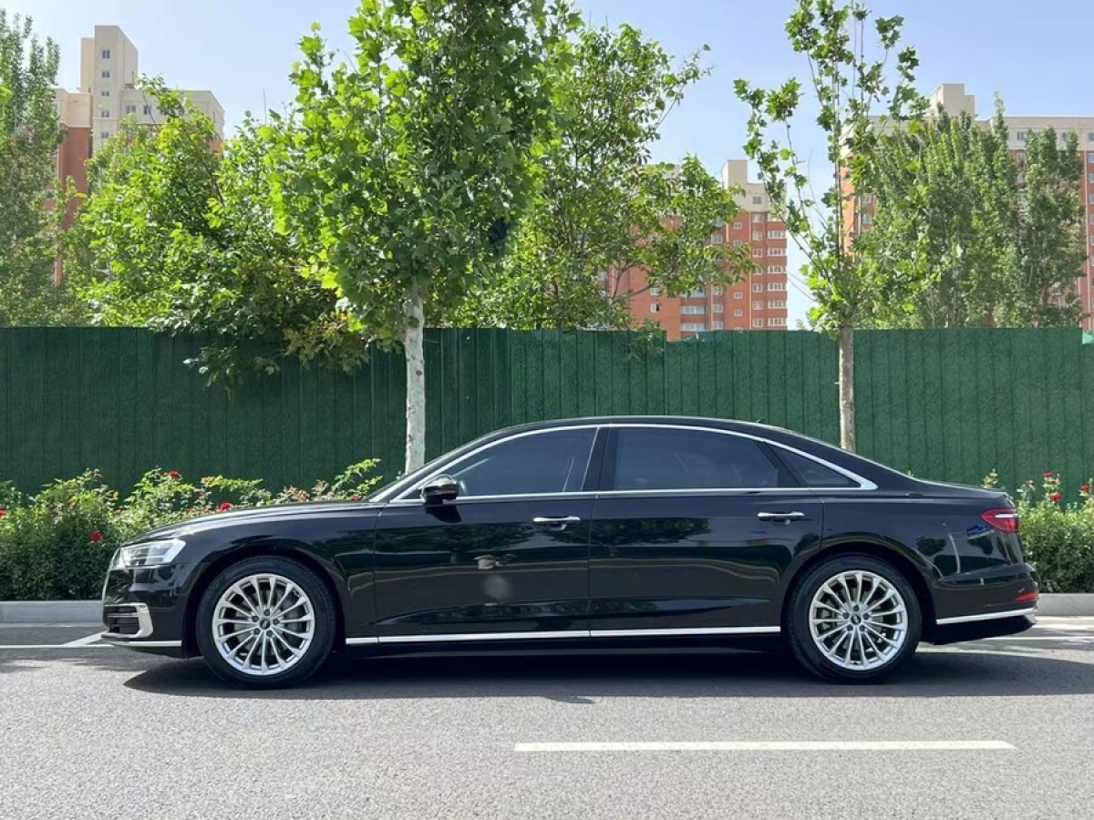 奧迪 奧迪A8  2022款 A8L 50 TFSI quattro 舒適型典藏版圖片