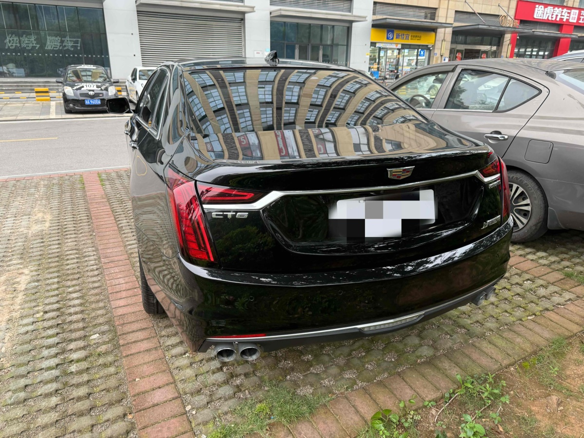 凱迪拉克 CT6  2022款 28T 豪華型圖片