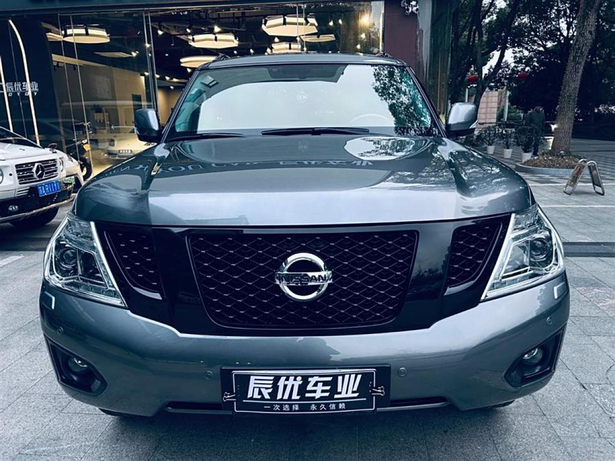 日產(chǎn) 途樂  2018款 4.0L 旗艦型圖片